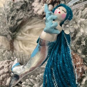 Bon Bon Magnets "Maternity/Mermaid Ornament Expecting Mermaid"